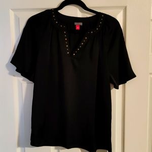 Vince Camuto dressy t-shirt